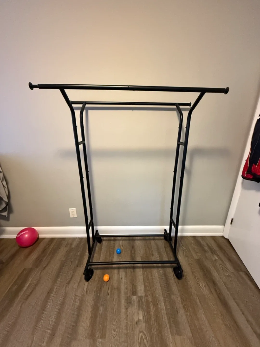 Double Rail Clothing Rack image indicator(7)