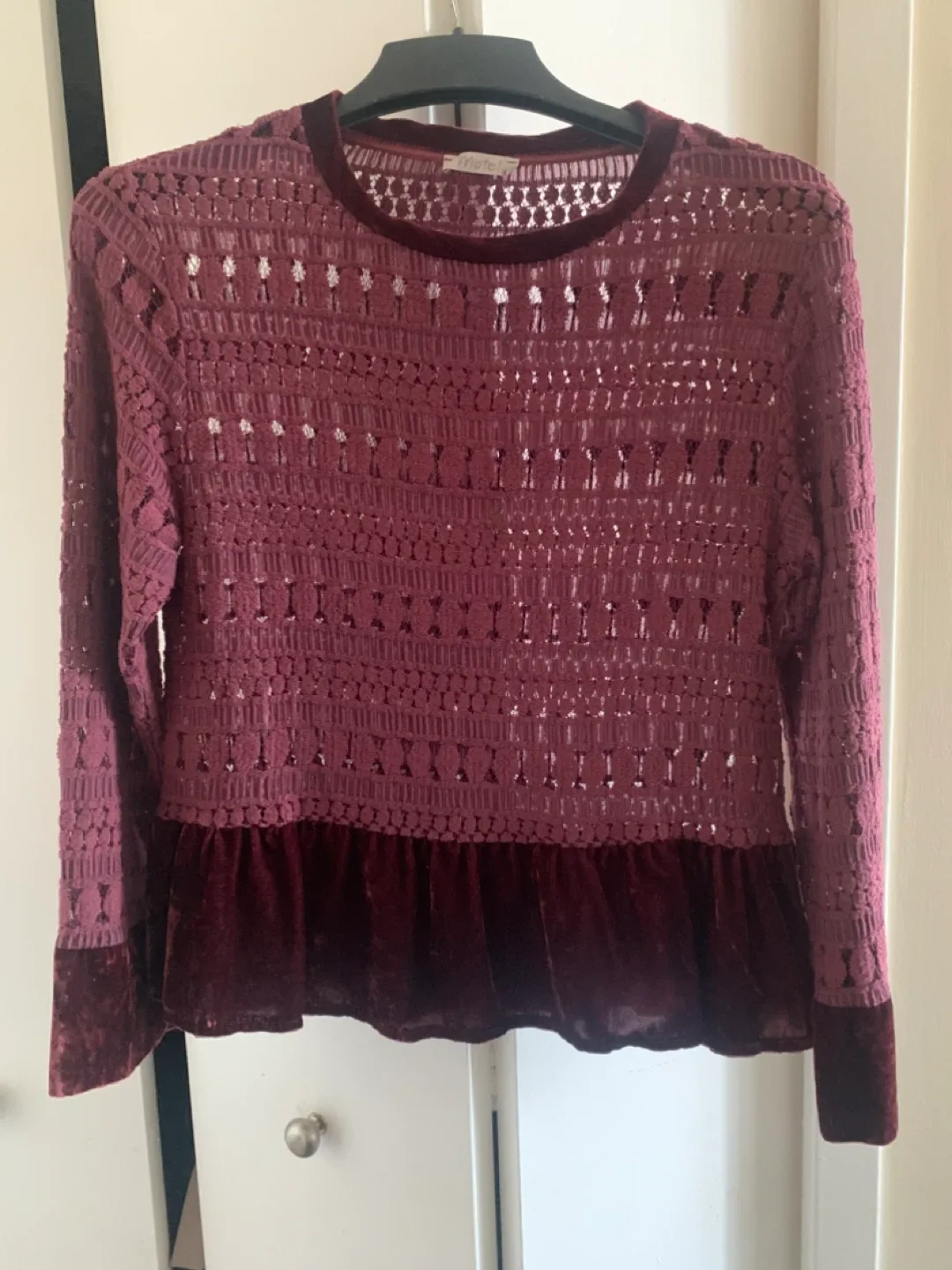 Velvet and lace top!  Italy Sz S.  last price! thumbnail