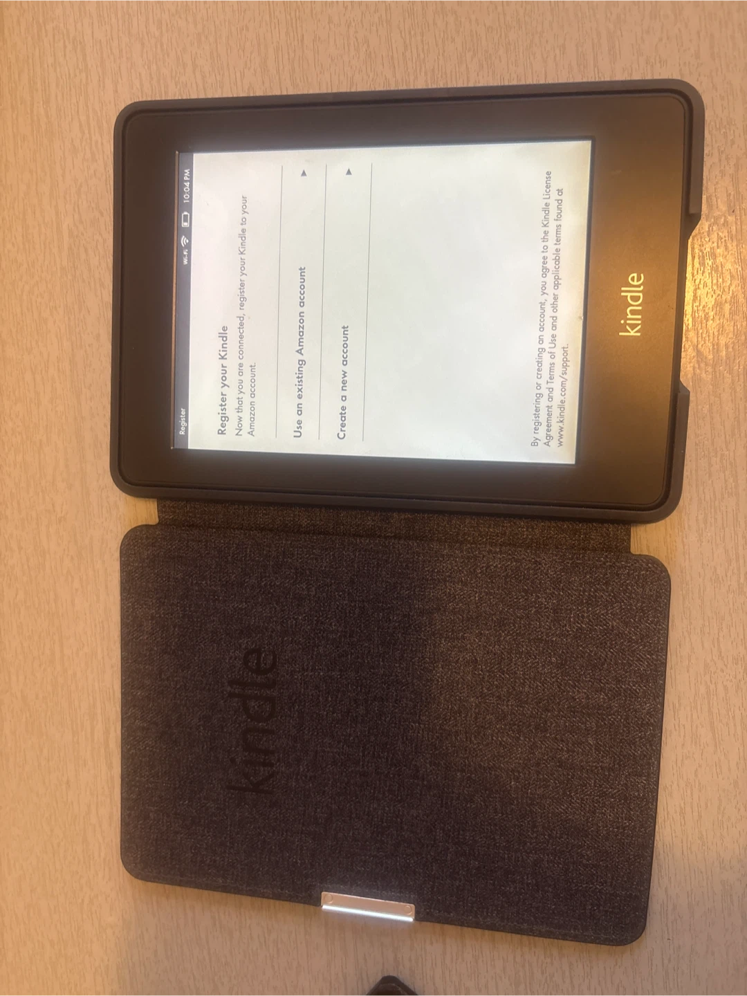 Kindle e-reader with cover - photo 2