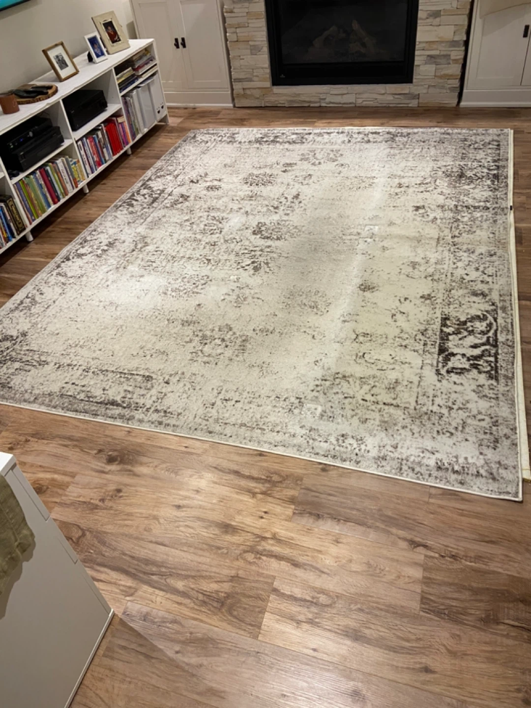 Rug - 8' x 10' Beige