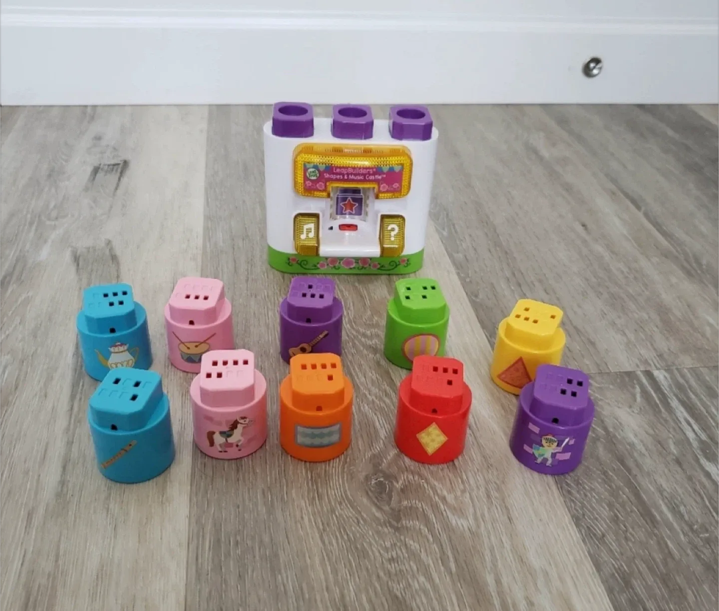 LeapFrog LeapBuilders ABC Musical Castle image indicator(2)