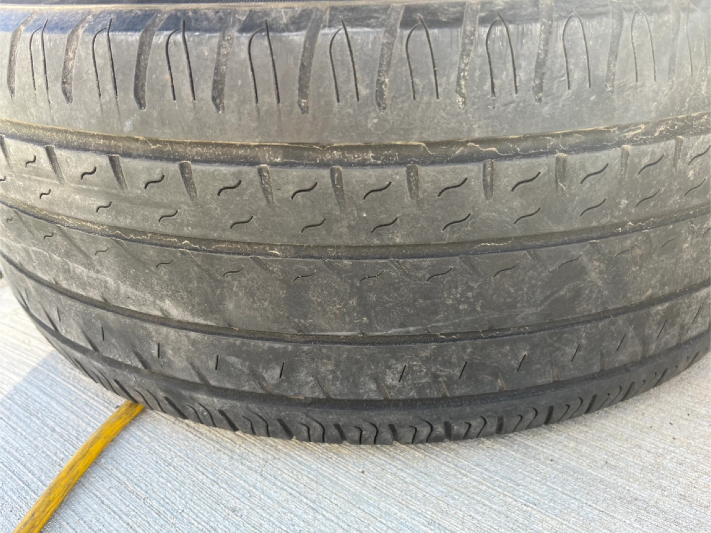 Yokohama Advan Tires - P225/55R17 95V - photo 2