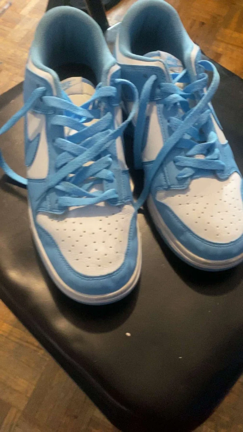 Nike Dunk Low UNC Blue Shoes - SIZE 10 thumbnail