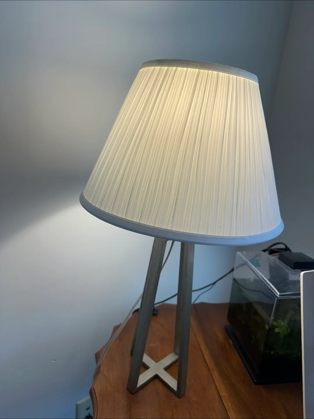 Lamp with White Pleated Shade image indicator(2)