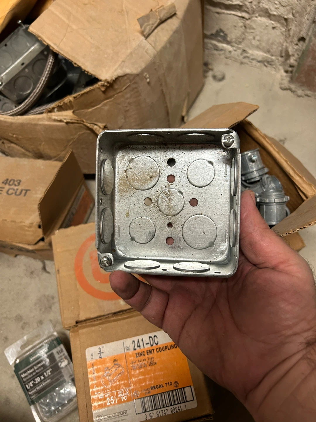 35 Electrical Boxes - photo 3