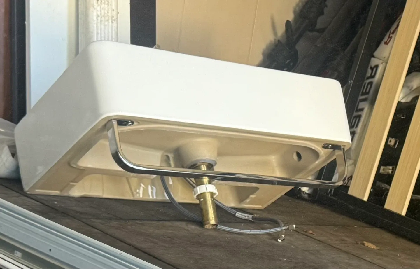 Bathroom Sink with Gold Faucet image indicator(4)