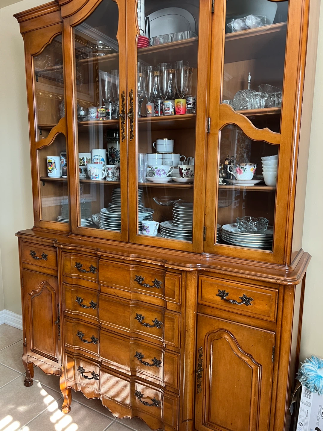 Antique Solid Wood Display Cabinet with Dining Set - photo 2