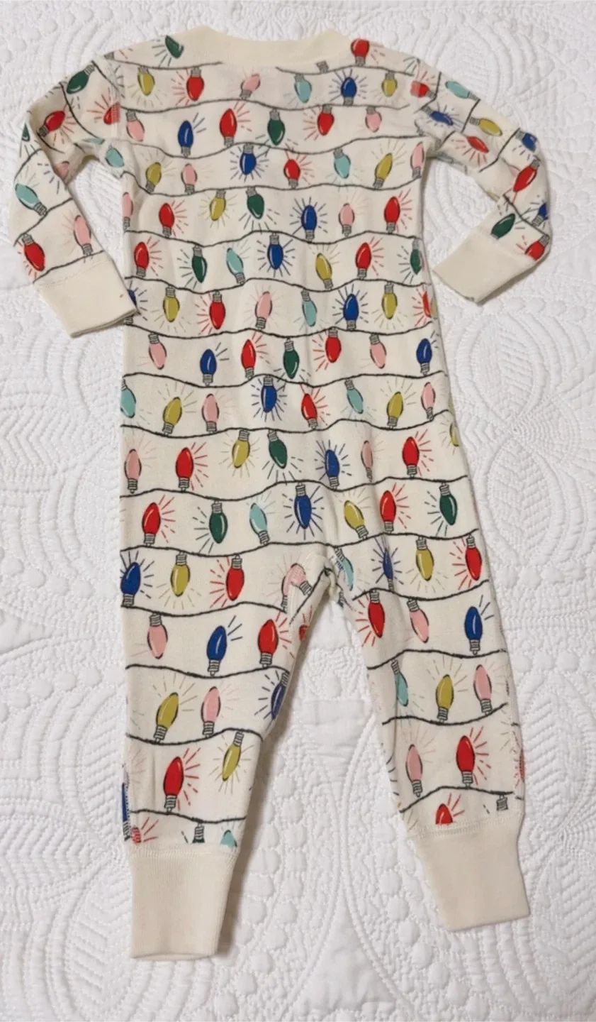 Hanna Andersson Baby Holiday Lights Sleeper 6-12M image indicator(2)