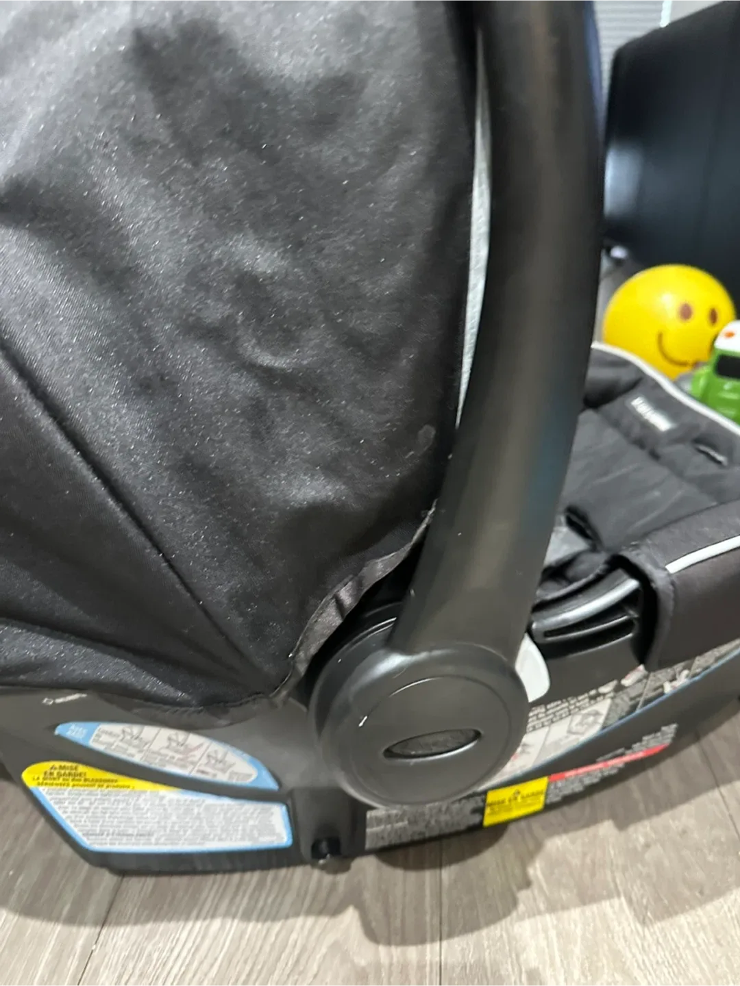 Graco SnugRide SnugLock Lite LX Infant Car Seat image indicator(2)