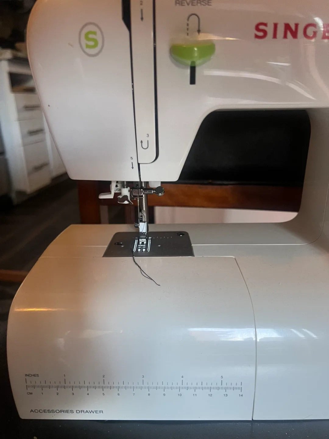 Singer Esteem II Sewing Machine image indicator(5)