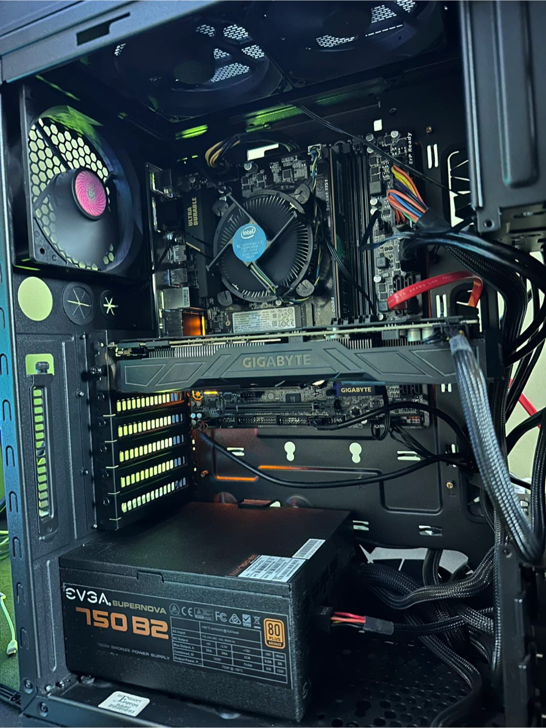Gigabyte i7 Gaming Pc w/ GTX 8GB Gpu & Nvme !