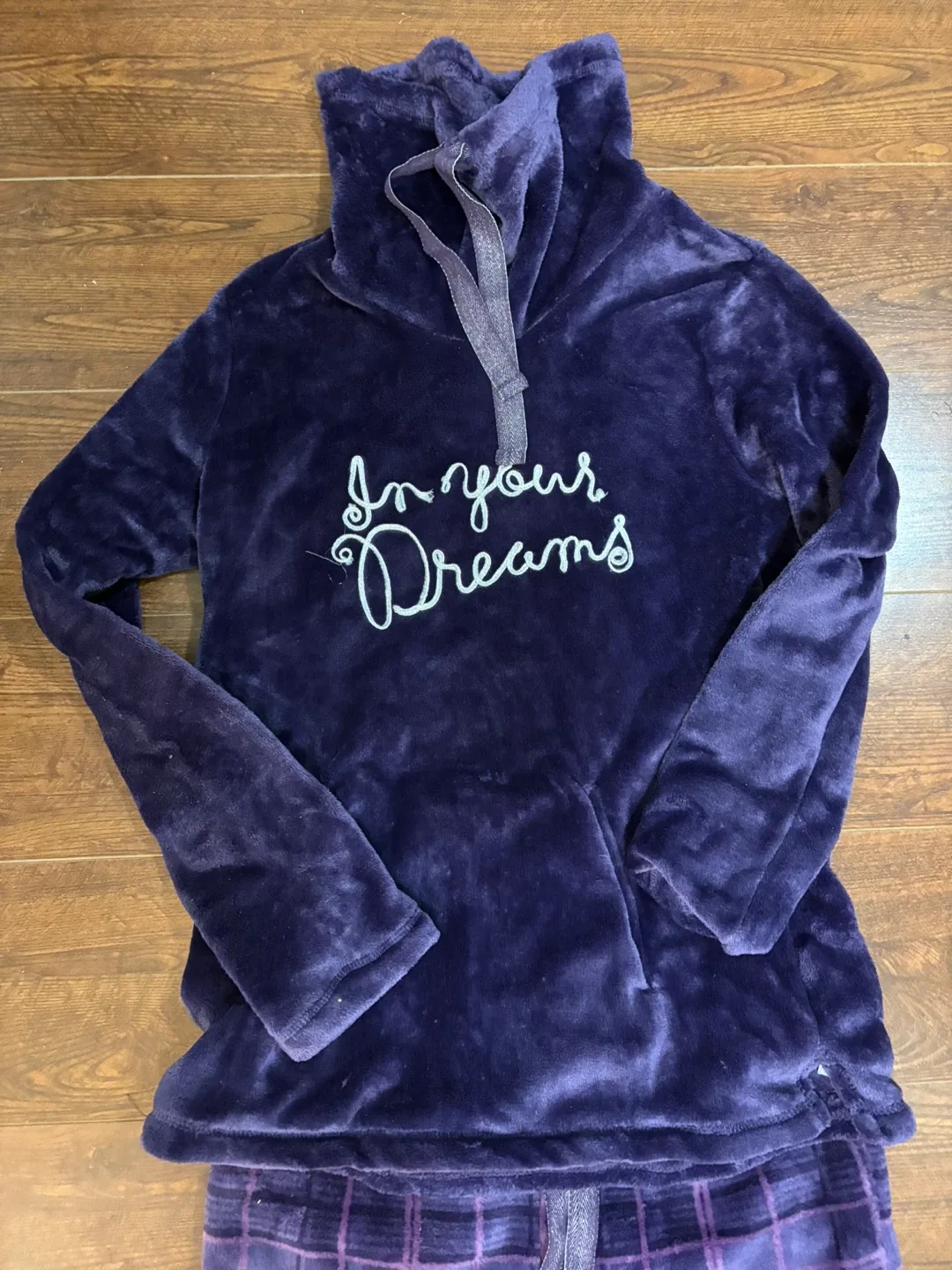Denver Hayes "In Your Dreams" Purple Pajama Set- Small image indicator(2)
