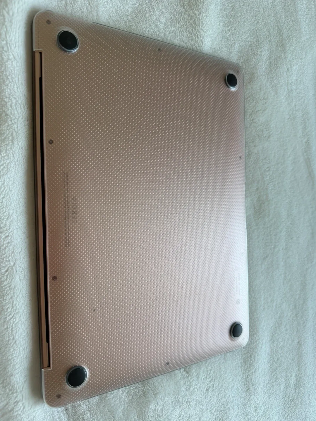 Apple MacBook Air Gold image indicator(4)