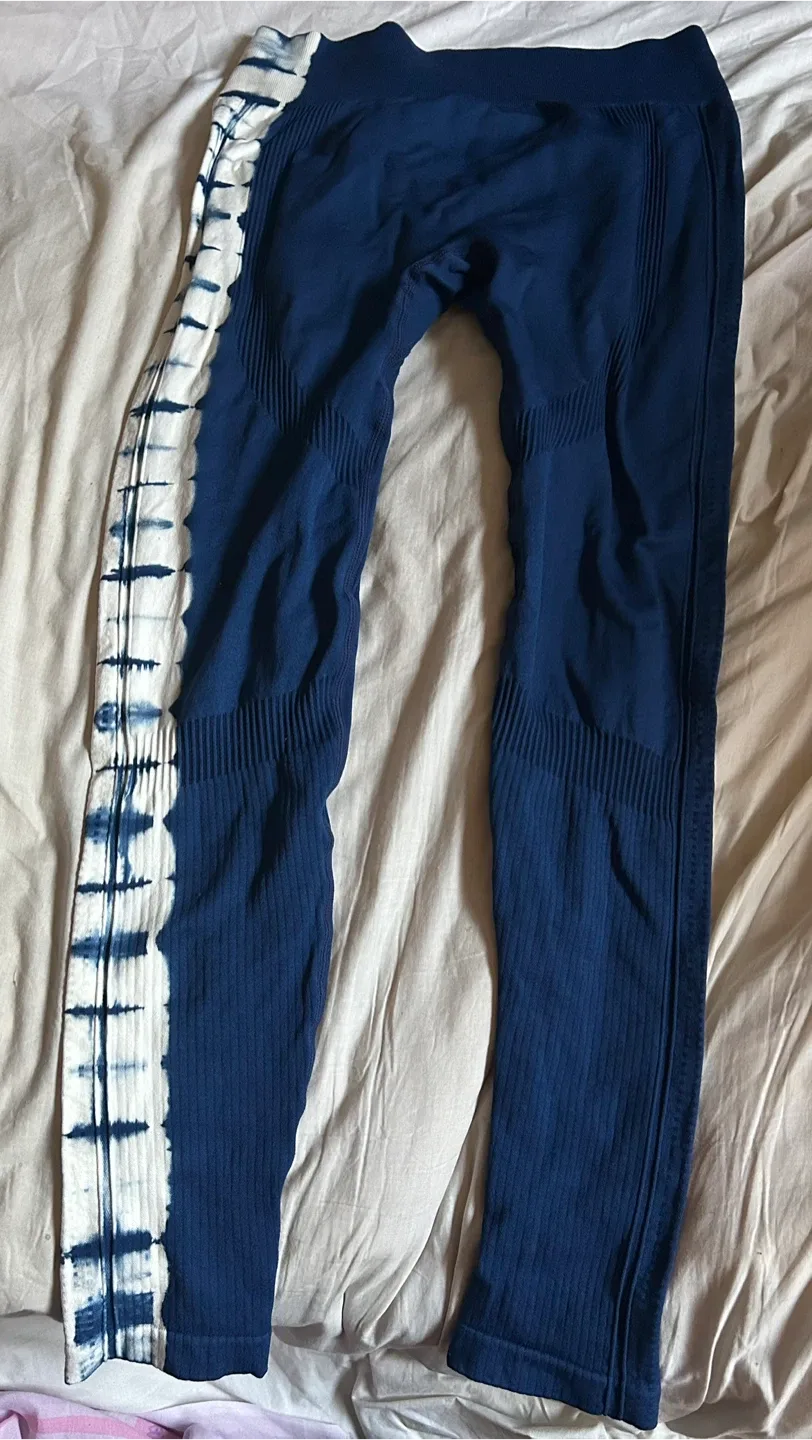 Blue Tie-Dye Leggings