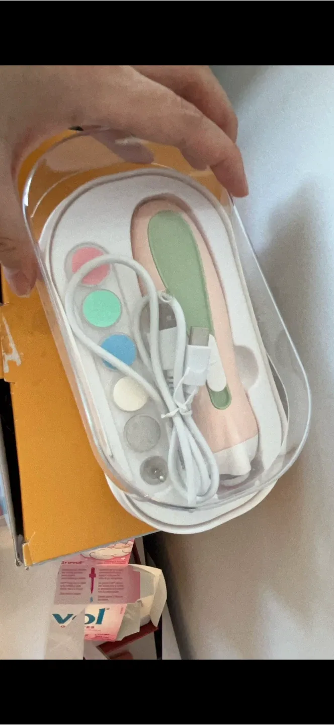 Baby Nail Trimmer with Filing Heads - New! thumbnail