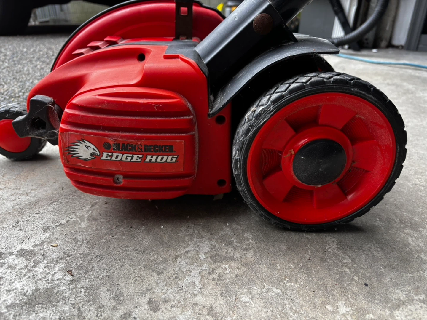 Black & Decker Edge Hog Lawn Edger - photo 3