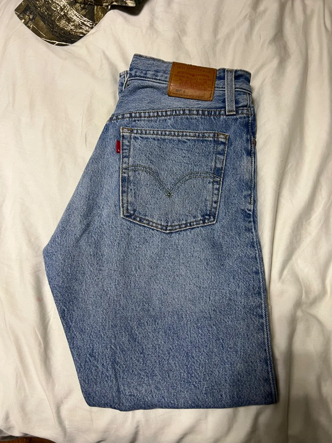 Levi's 501 Jeans, Size W26 L28 thumbnail