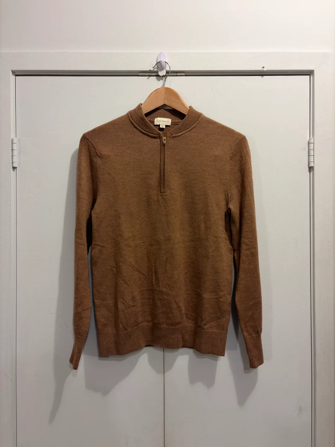 Club Monaco Vintage Brown Wool Sweater thumbnail