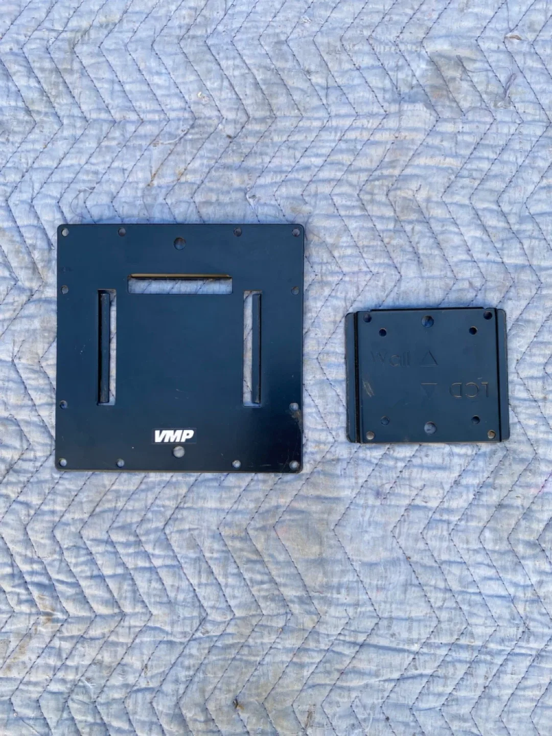 VMP Wall LCD Mount image indicator(3)