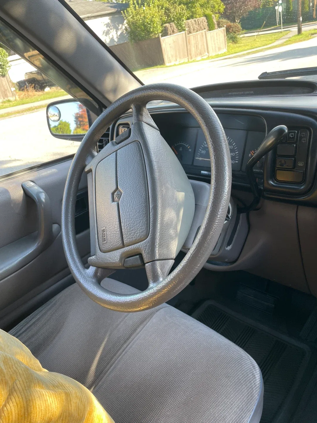 1994 Dodge Caravan Camper image indicator(6)