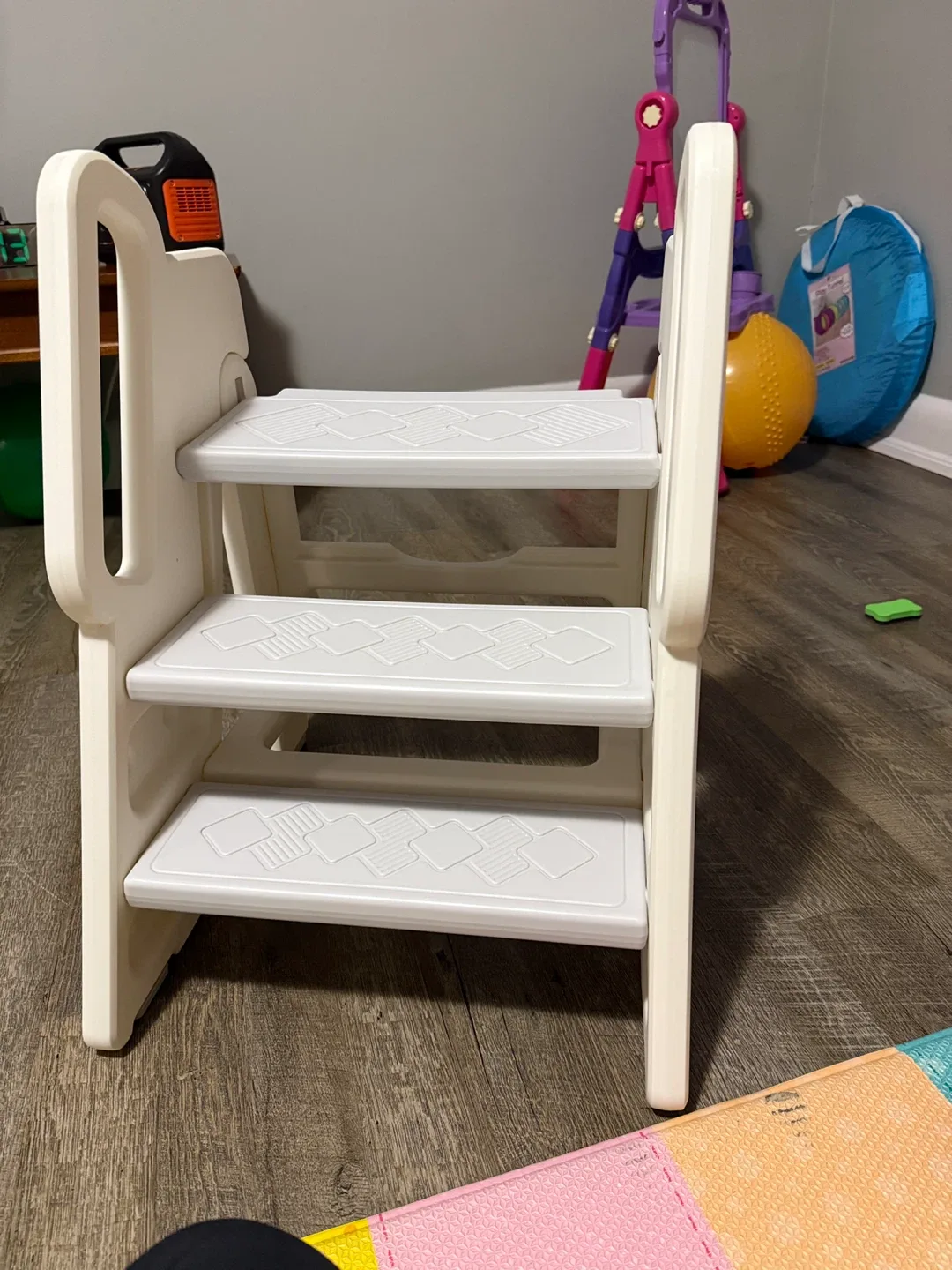 Kids Step Stool image indicator(10)