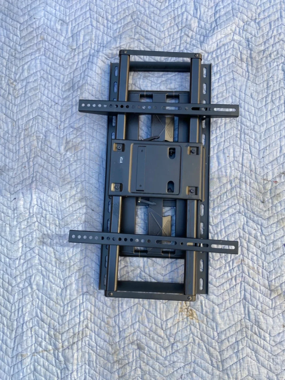 Sanus Systems TV Wall Mount image indicator(4)