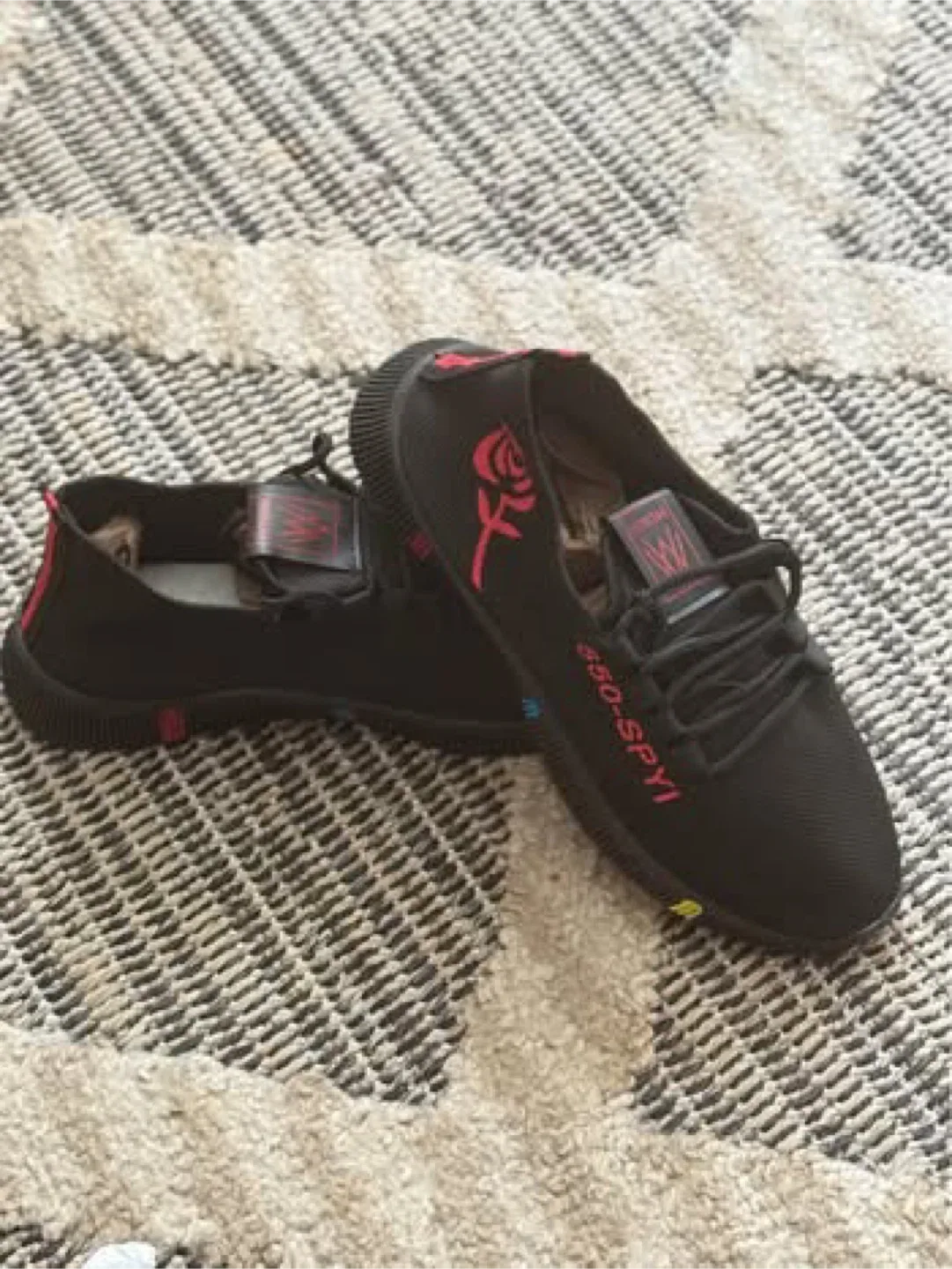 Black Sneakers - Size 40 thumbnail