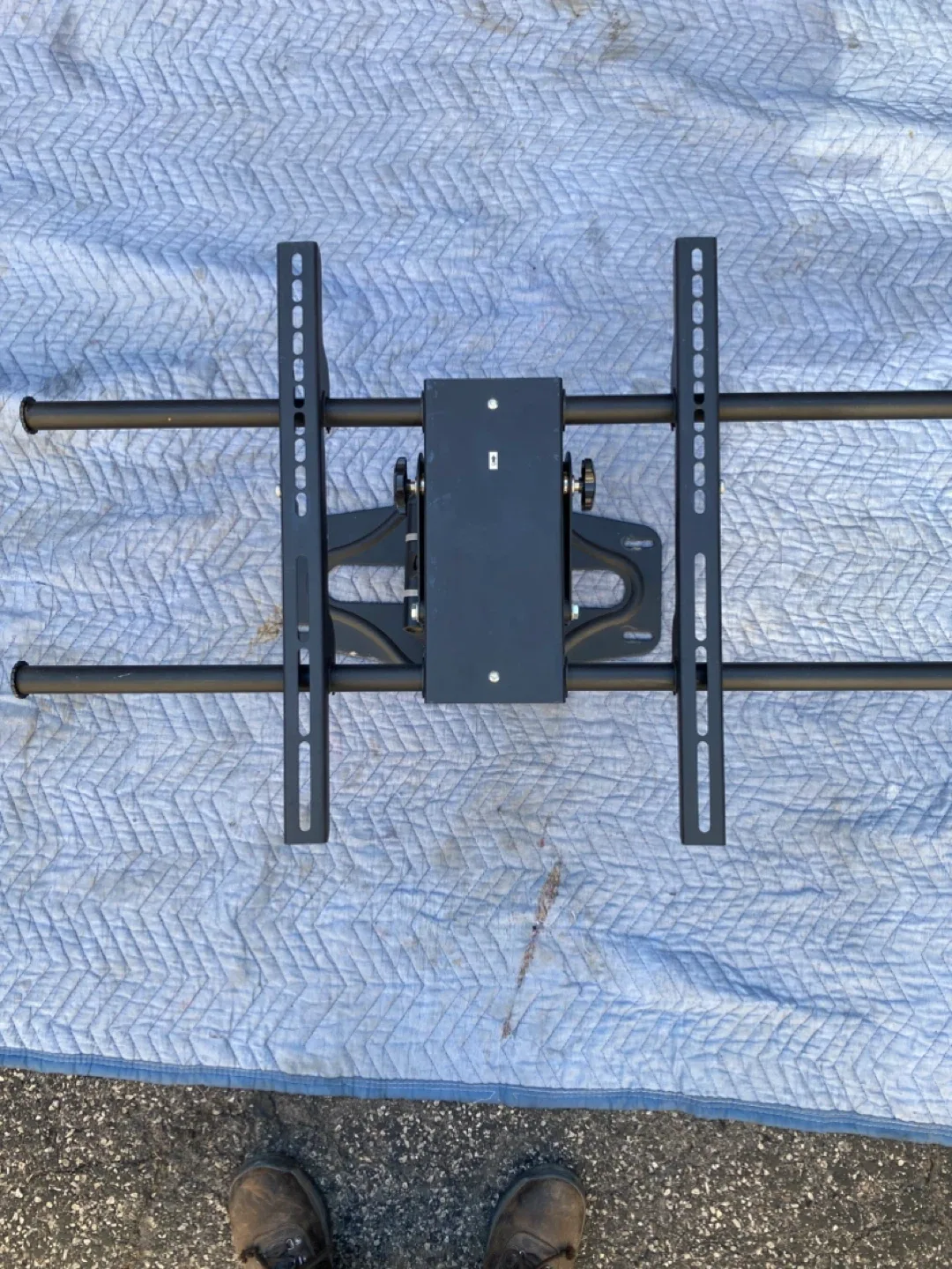 VMP Video Mount Products TV Wall Mount image indicator(5)