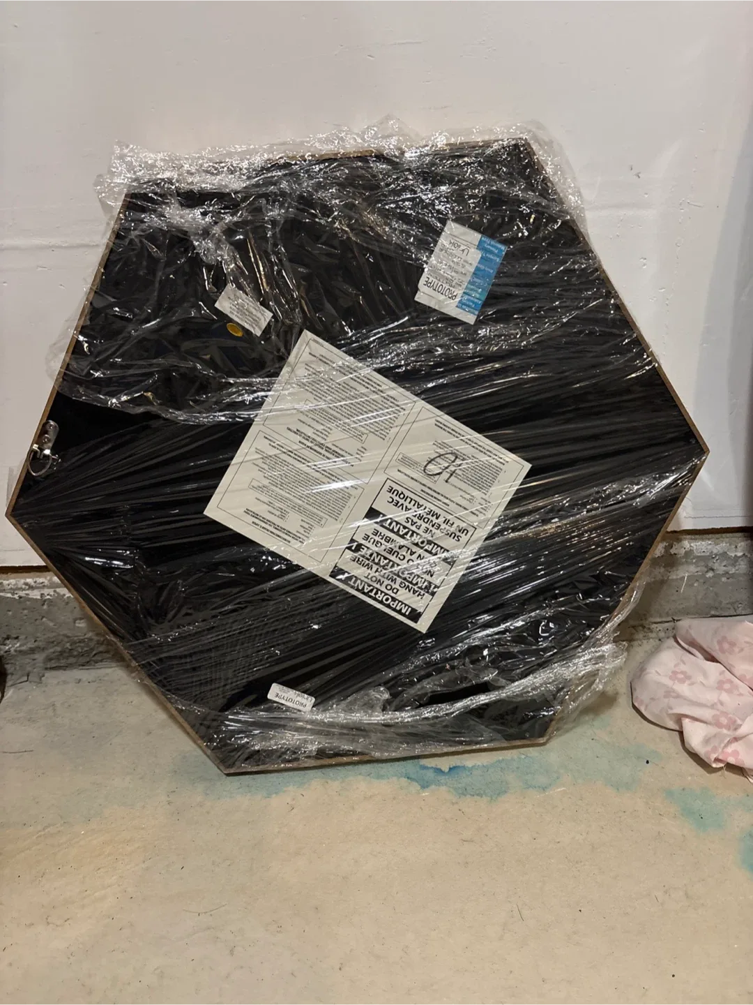 Hexagon Wall Mirror - New in Packaging! image indicator(2)