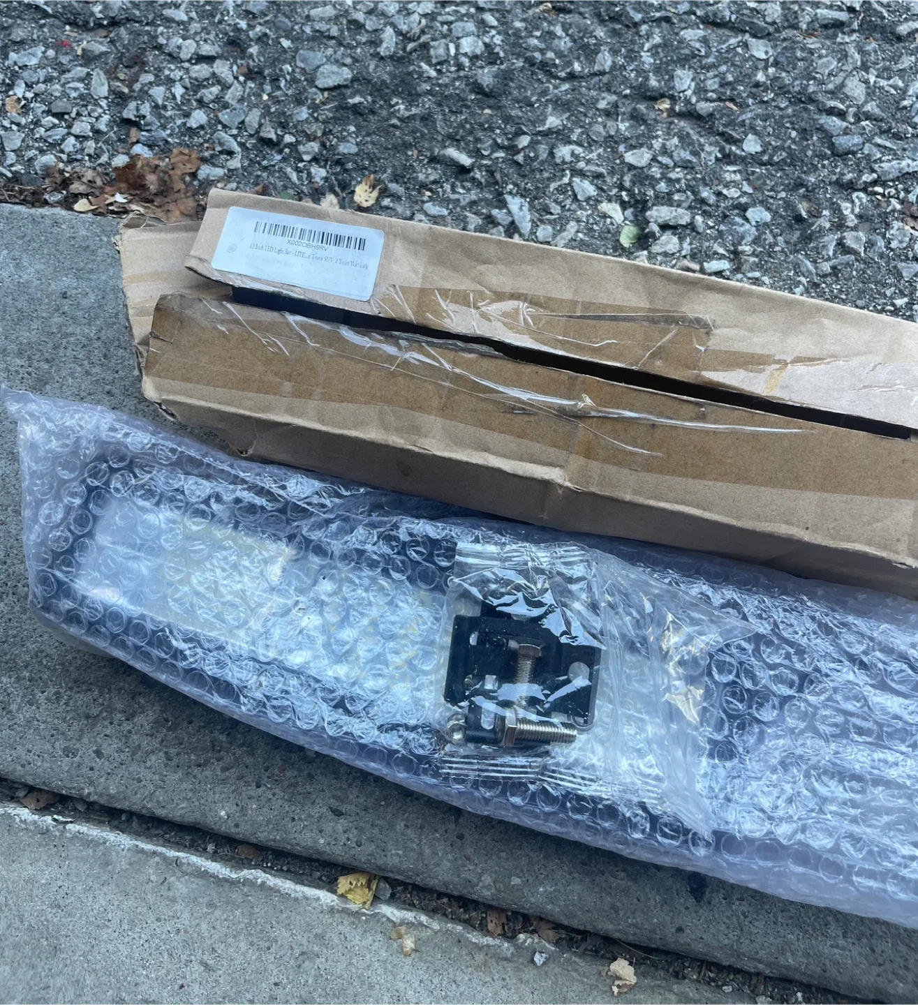 New 12 Inch LED Light Bar for Truck/SUV image indicator(4)