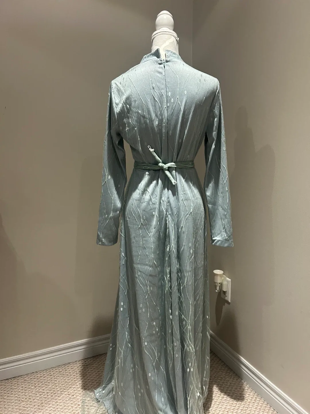 Semra Aydin Design 42 Dress image indicator(2)