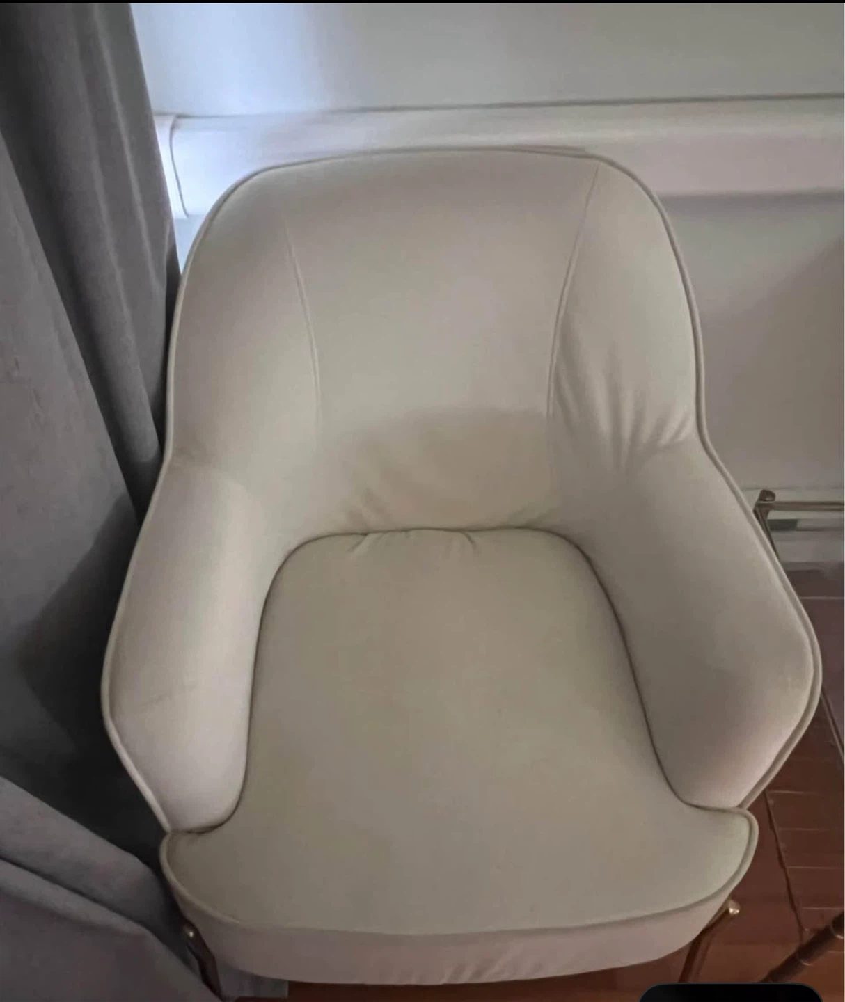 Cream Accent Chair with Gold Legs - photo 3