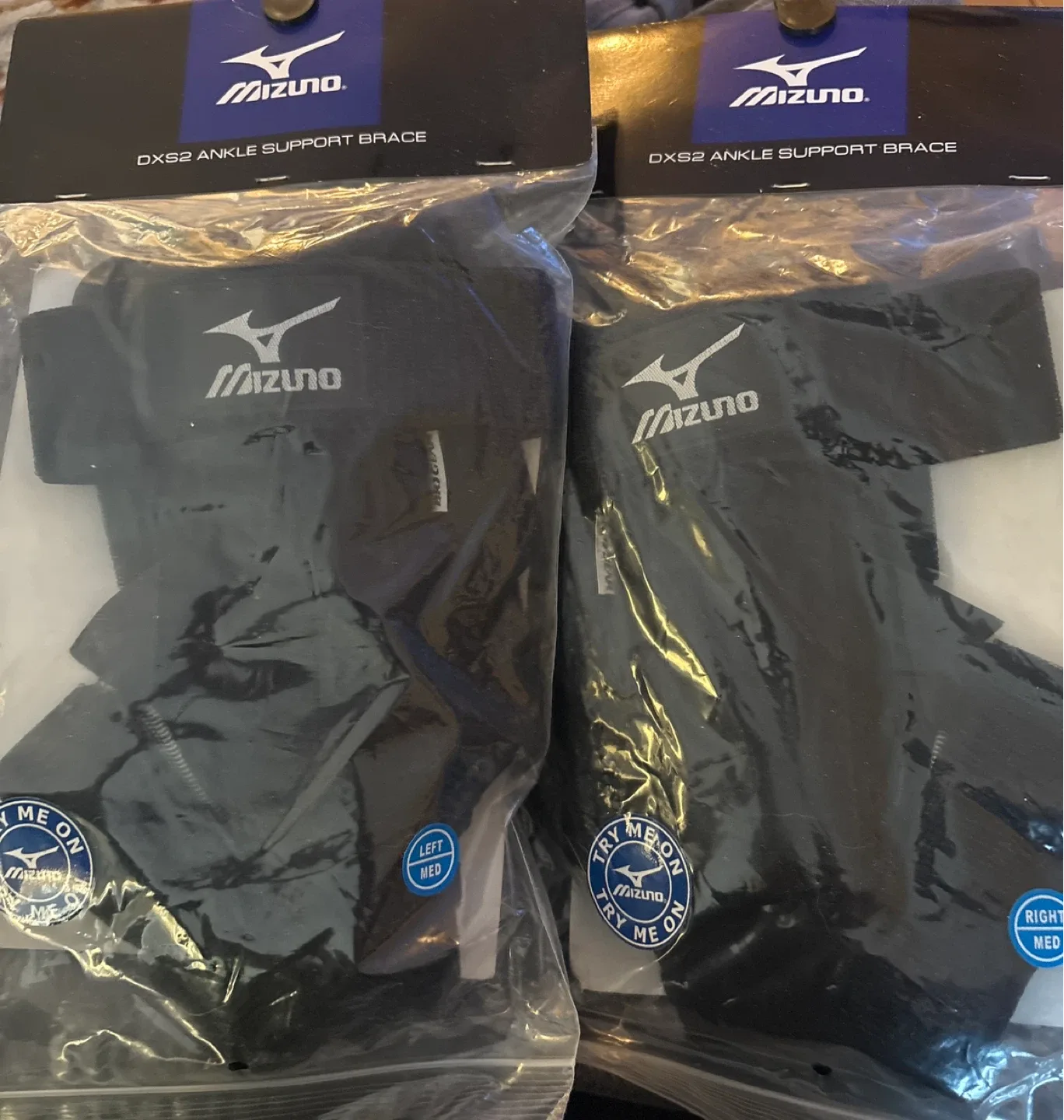 New Mizuno DXS2 Ankle Support Brace - Medium image indicator(4)