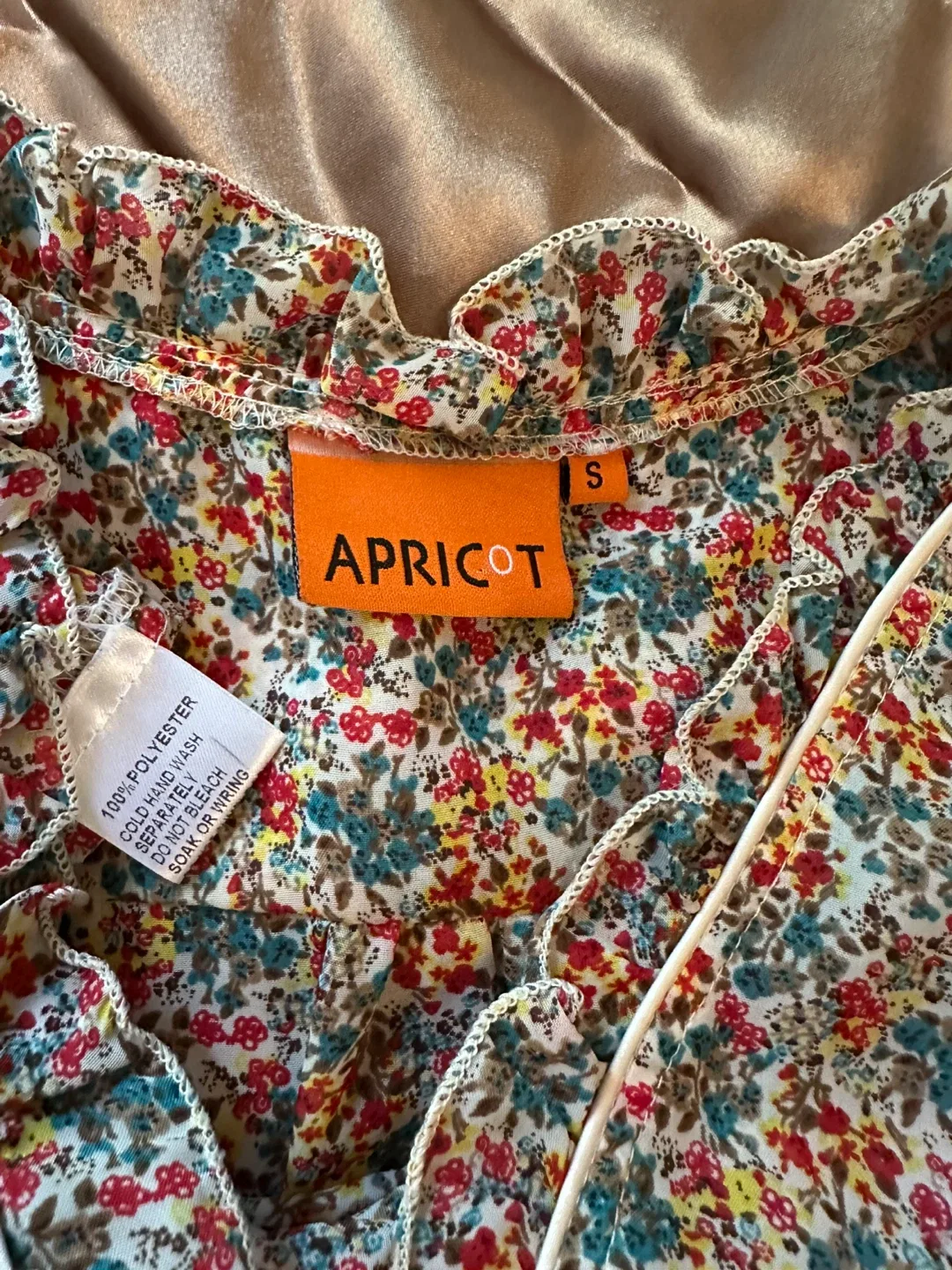 Apricot Floral Dress image indicator(3)