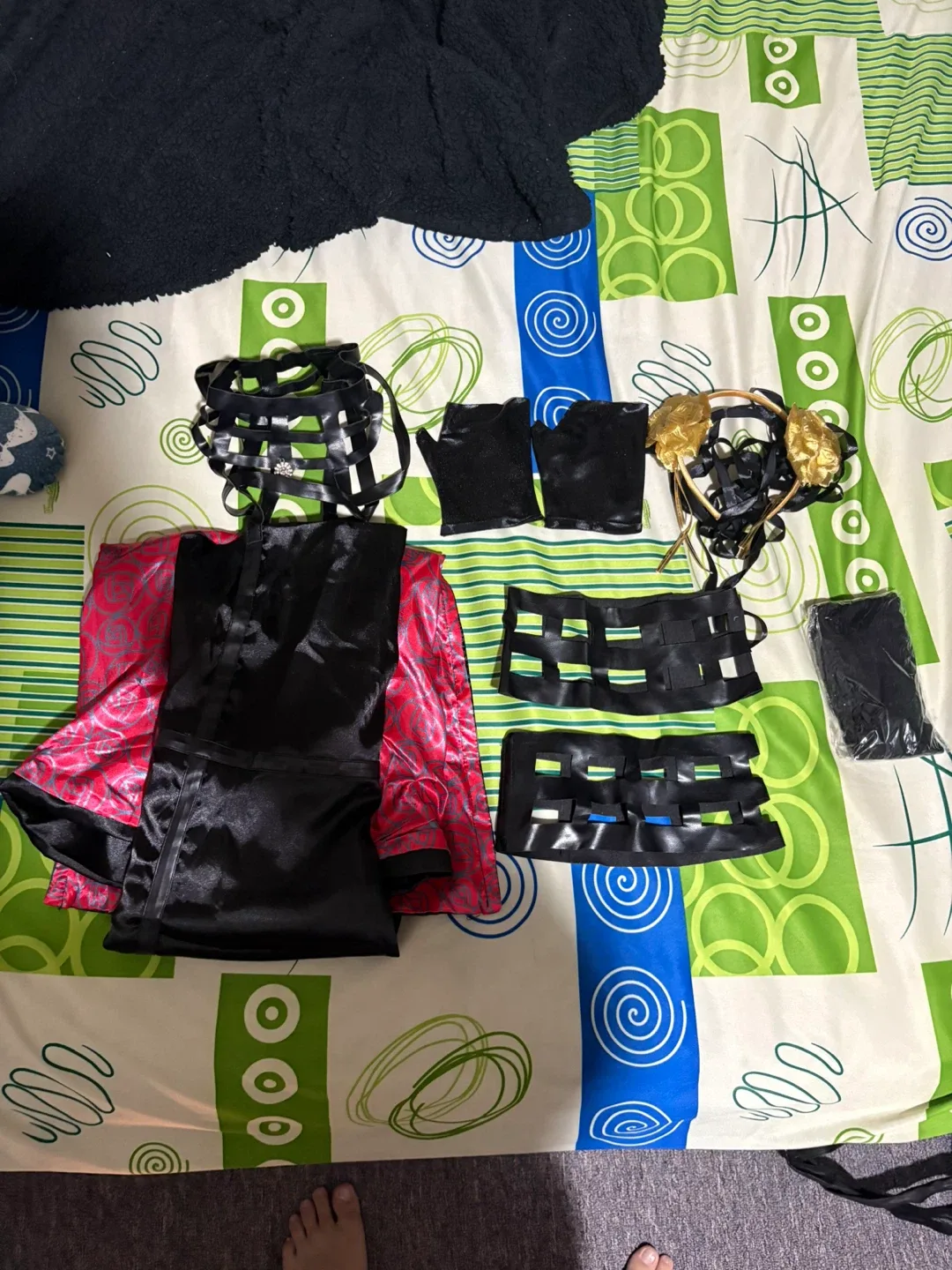 (M) Yor Forger SpyXFamily Cosplay image indicator(2)