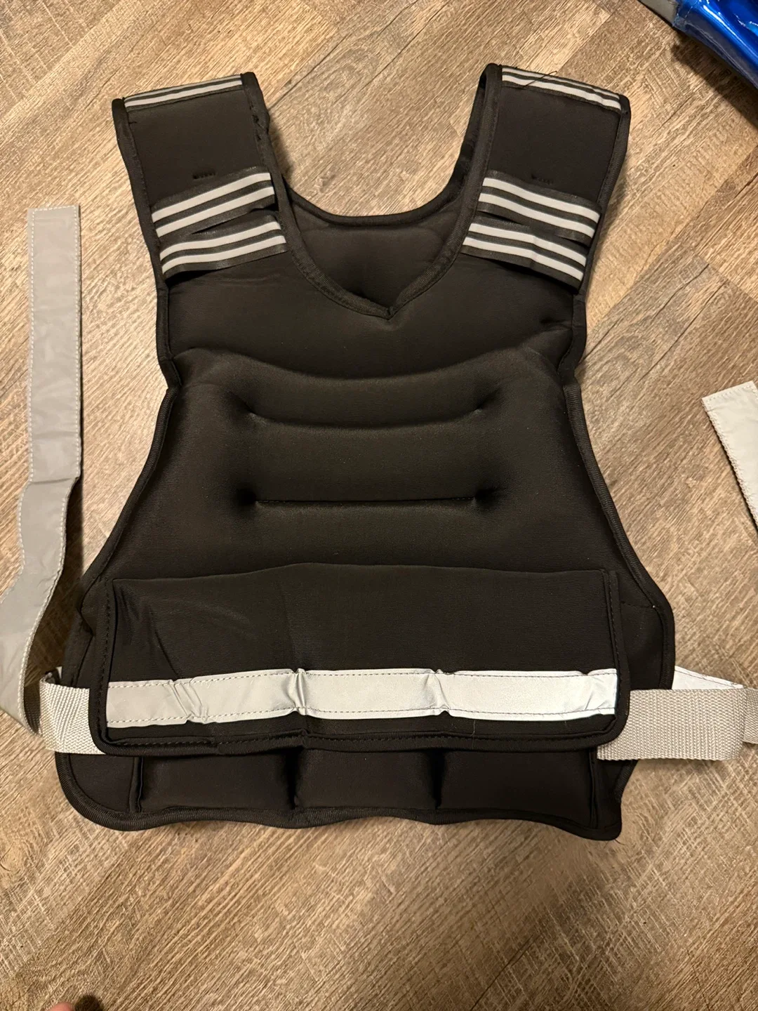 VSD Adjustable Weighted Vest (20-32 lbs) image indicator(7)