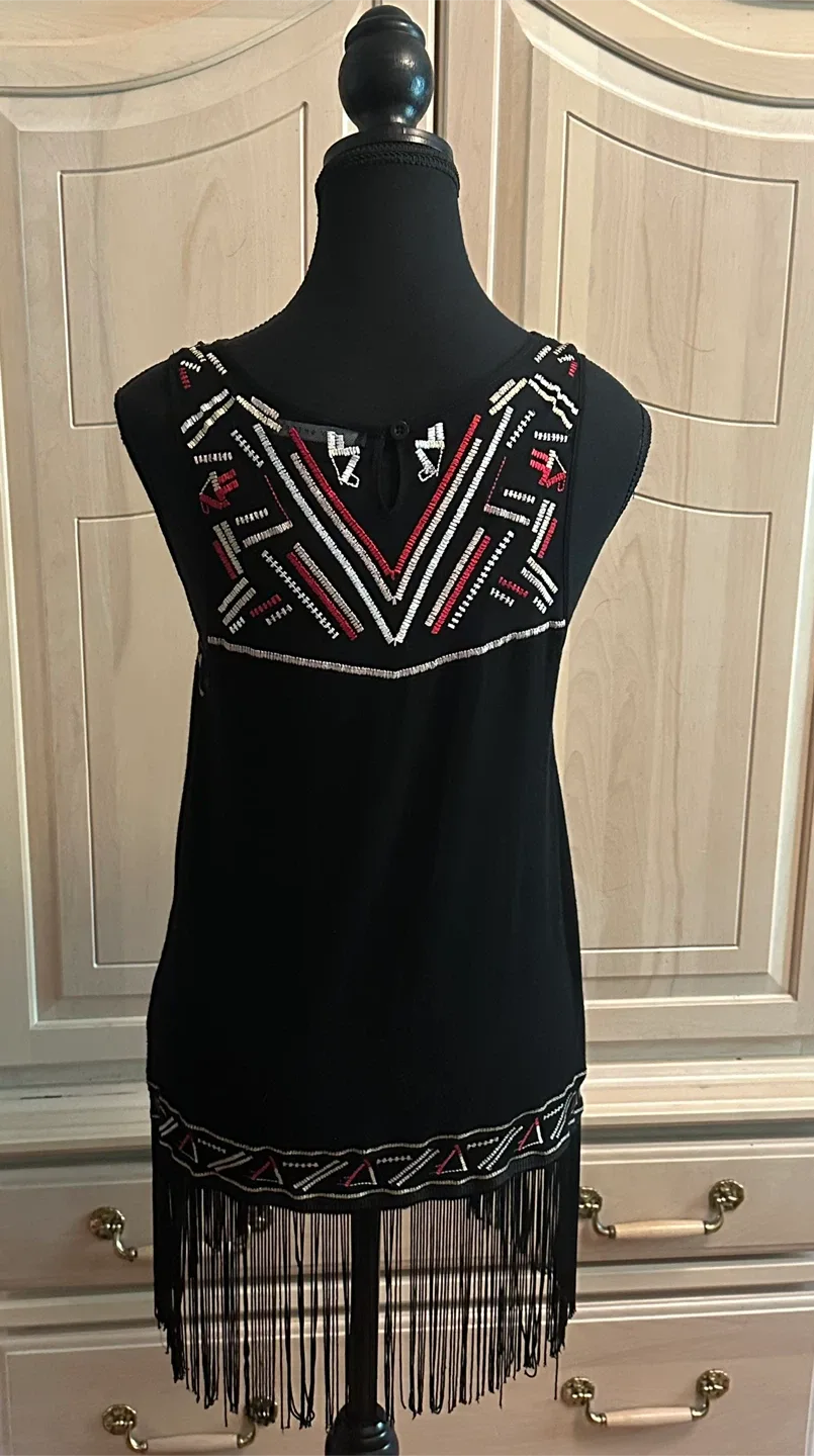 Suzy Shier Black Tank Top - Size M