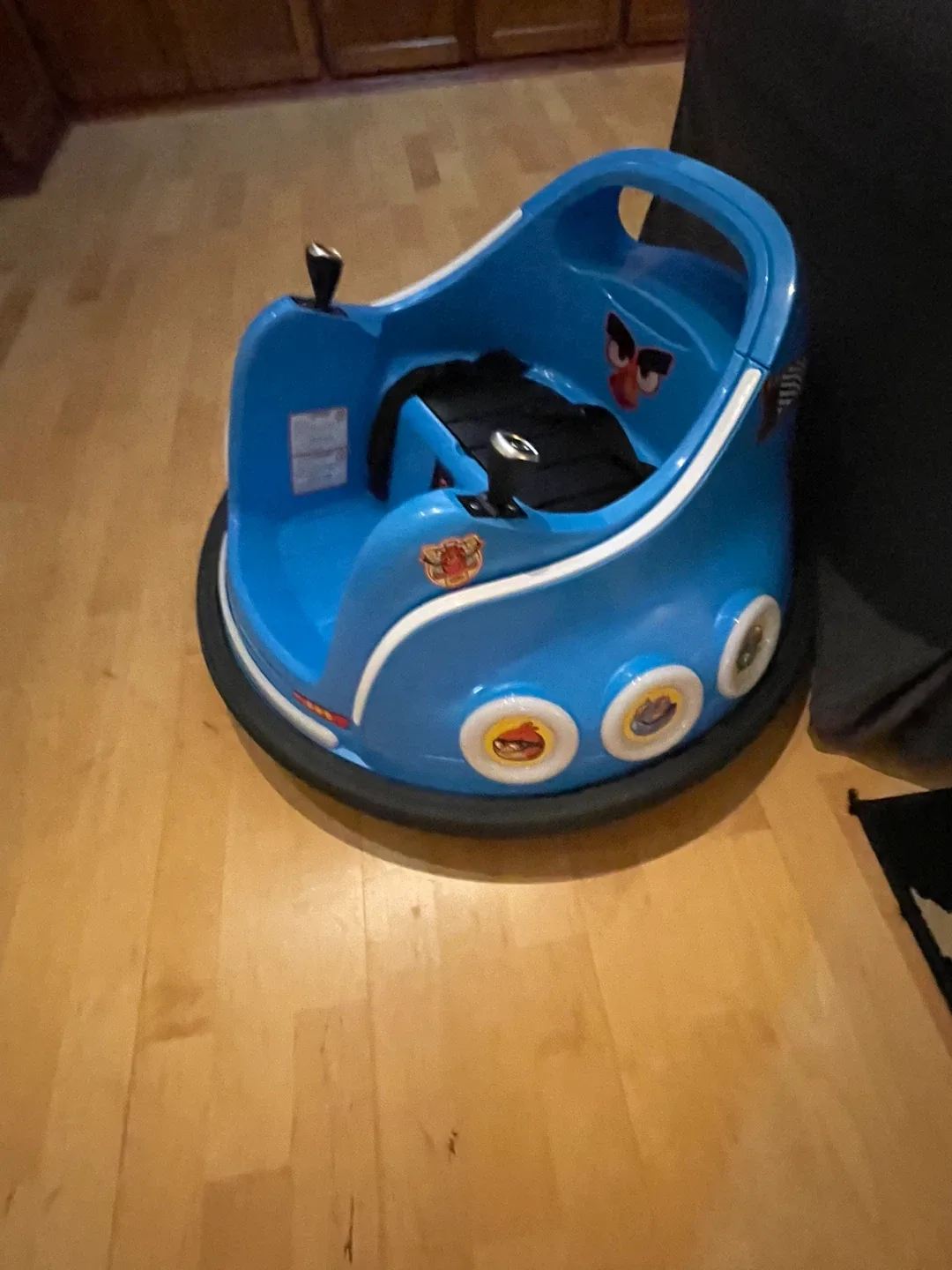 Angry Birds Licensed 12V Bumper Car - Blue image indicator(3)