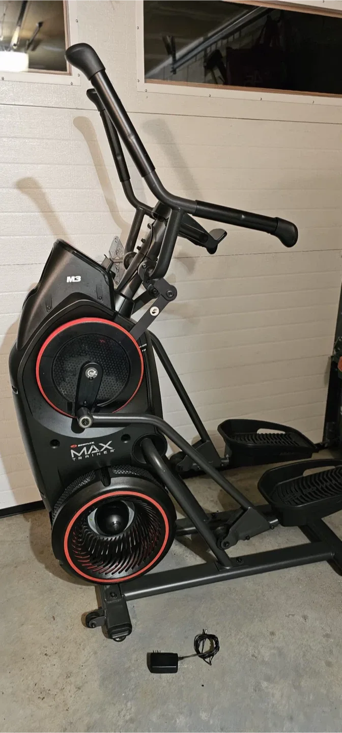 Bowflex Max Trainer M3 Elliptical image indicator(2)