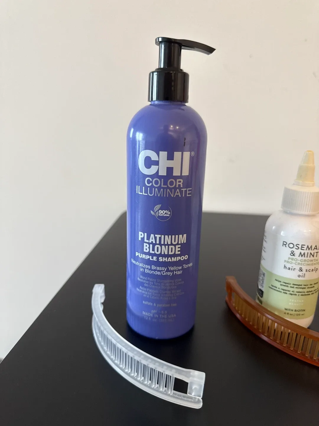 CHI Color Illuminate Platinum Blonde Purple Shampoo thumbnail