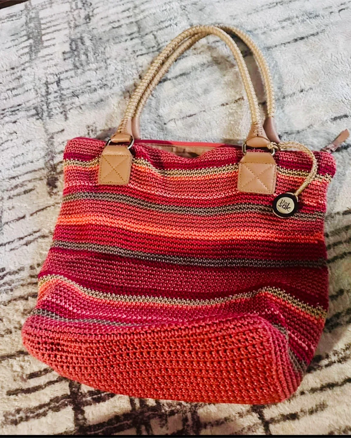 The Sak Crochet Tote Bag - Red/Pink image indicator(3)