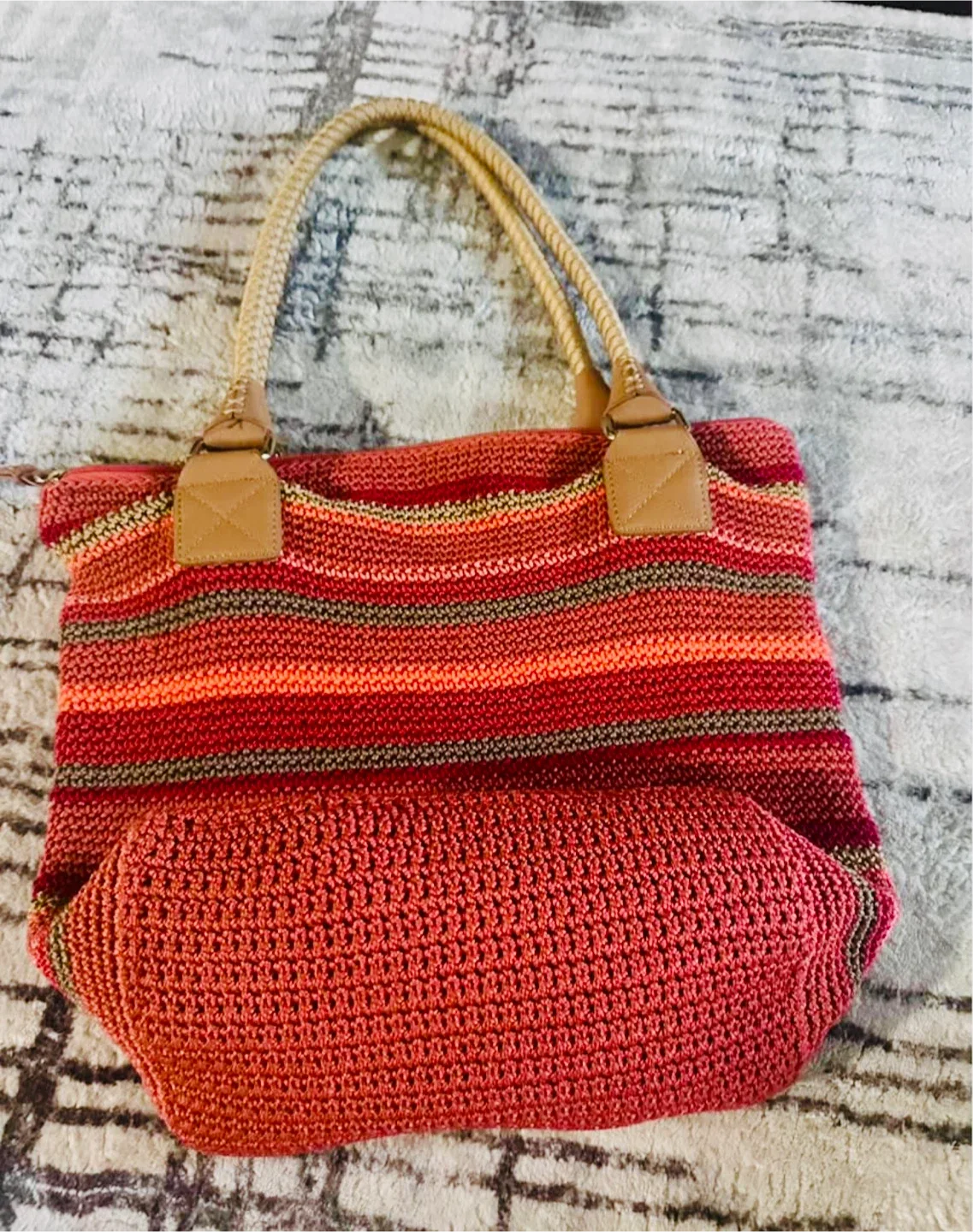 The Sak Crochet Tote Bag - Red/Pink image indicator(2)