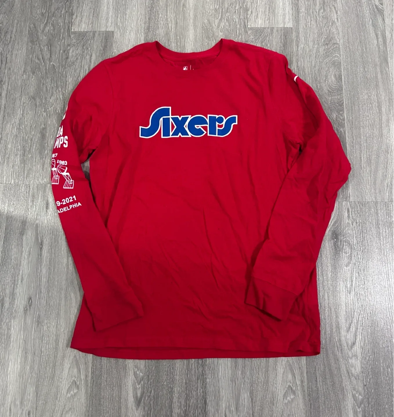 Nike Philadelphia Sixers Long Sleeve Tee - XL thumbnail