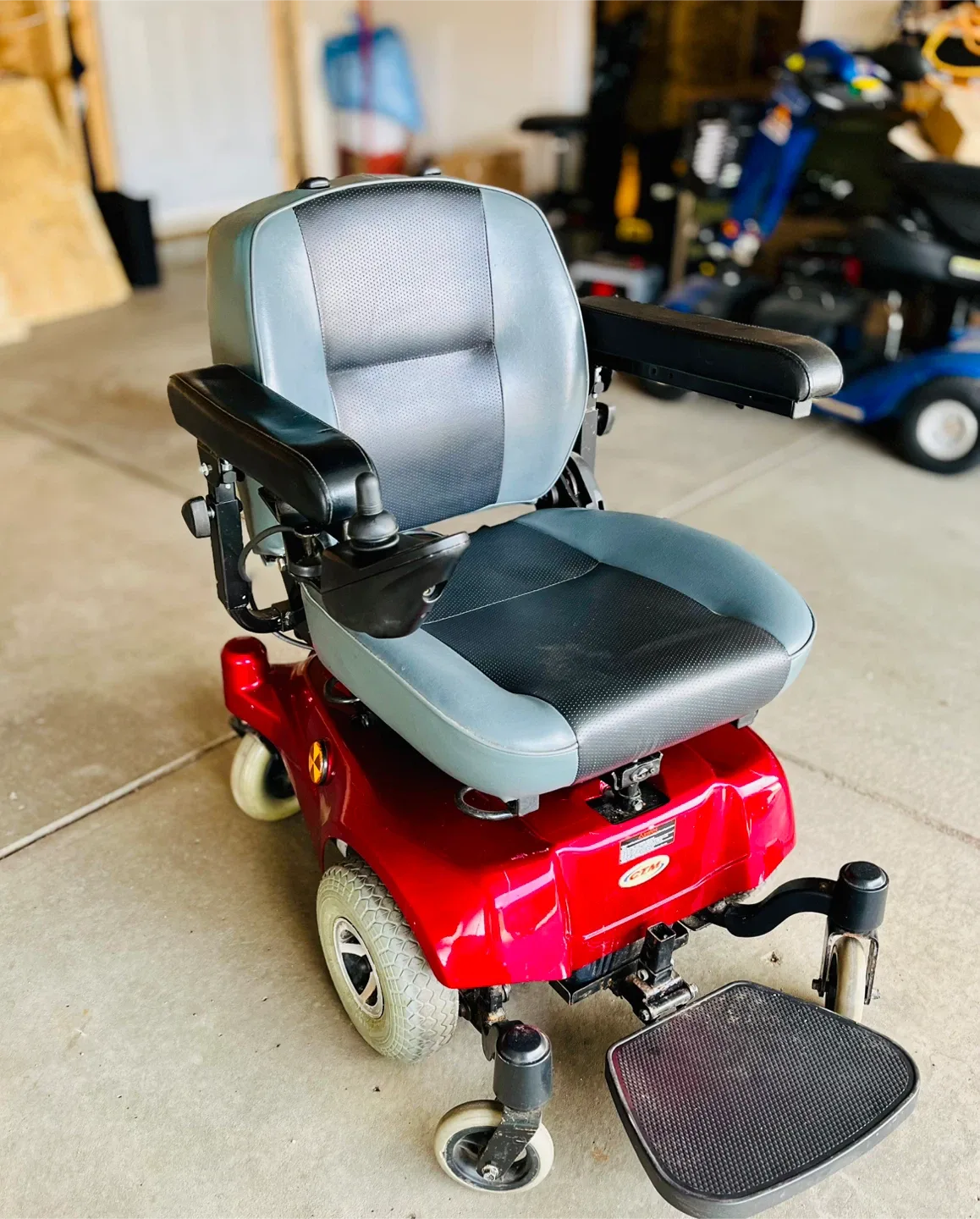 CTM HS-589 Power Wheelchair - Red & Grey
