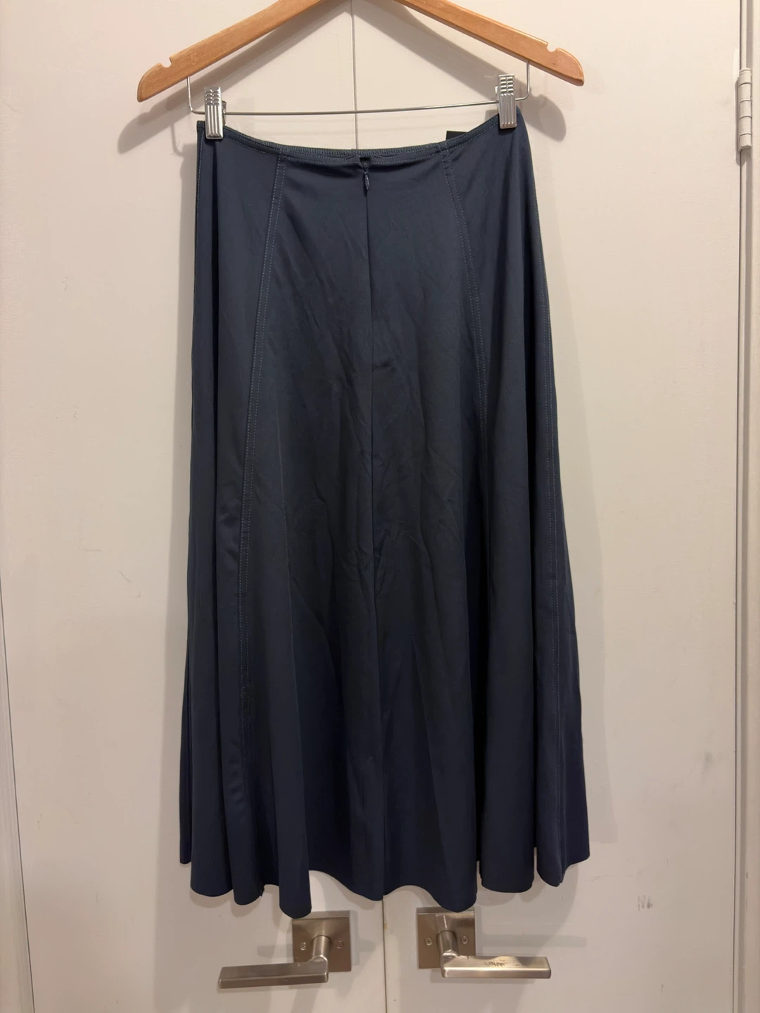 Club Monaco Full Sweep Navy Blue Knit Skirt - photo 5