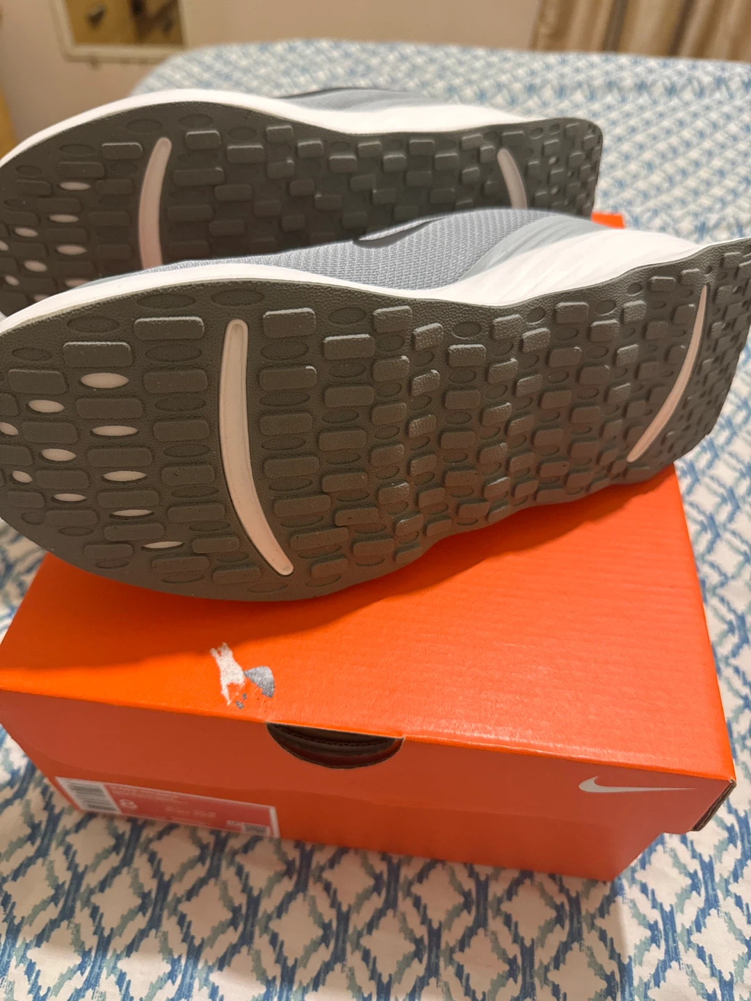 Nike Promina Gray Running Shoes - Size 8 - photo 5