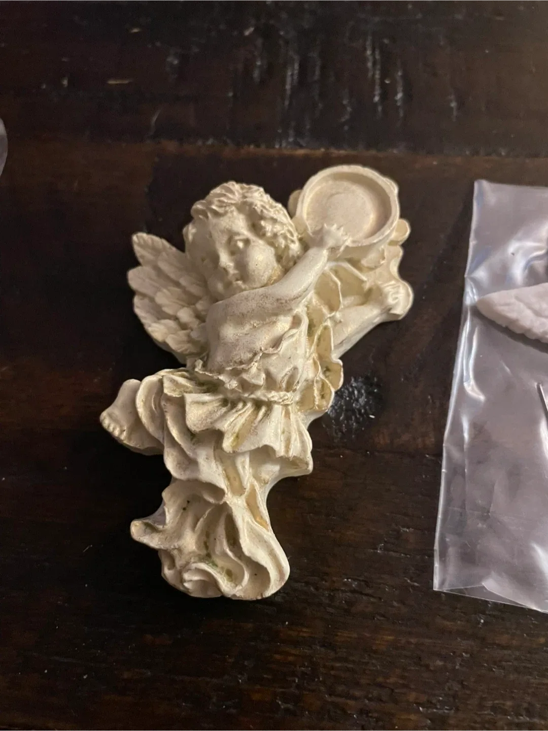 Angels.  7/1.00 image indicator(6)