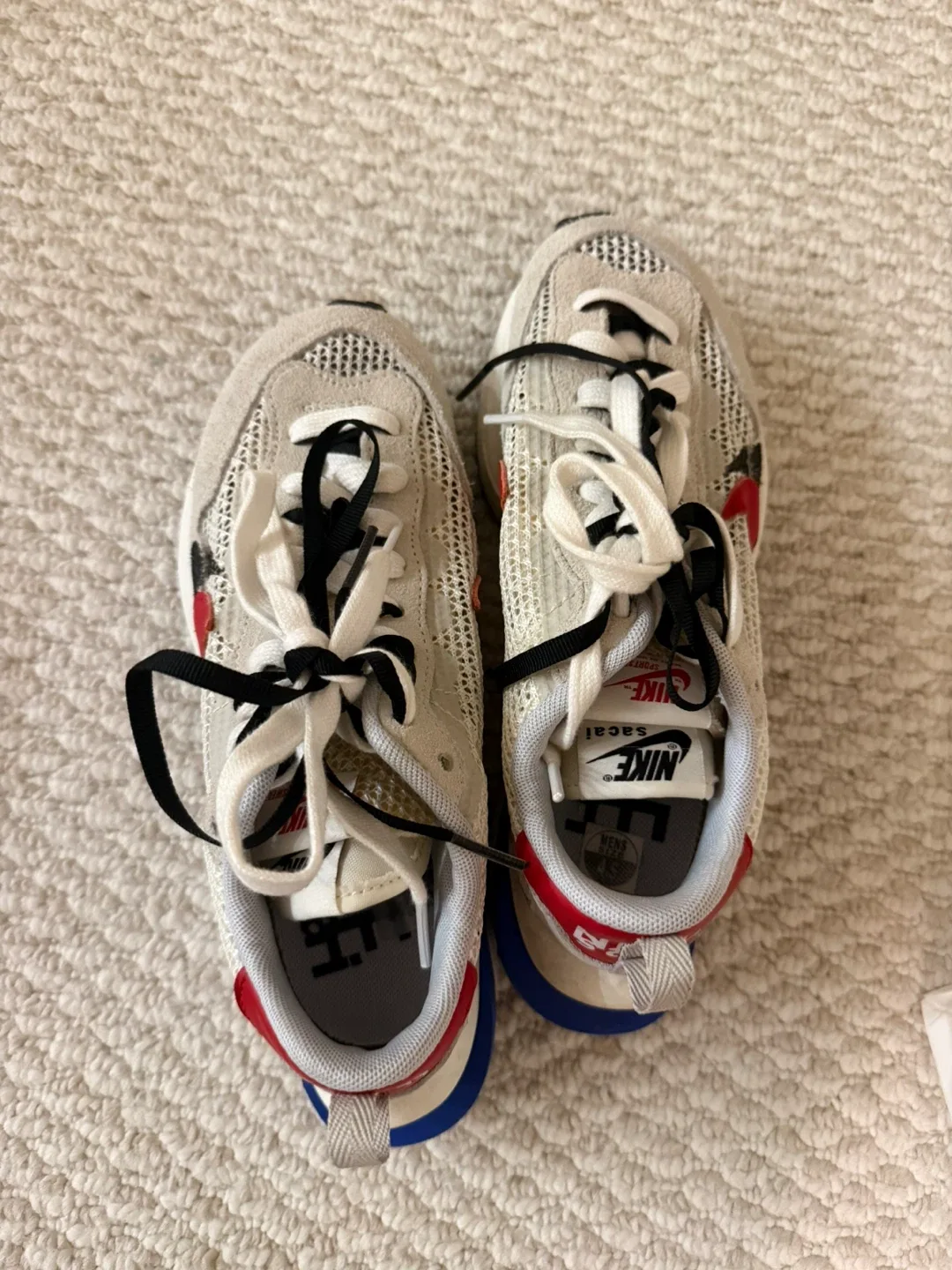 Nike x Sacai Vaporwaffle Cream Sneakers image indicator(4)