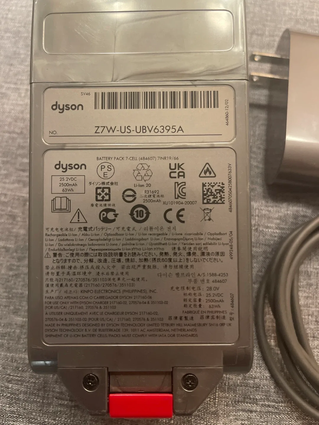 Dyson Z7W-U5-UBV6395A Battery Pack & Charger image indicator(2)