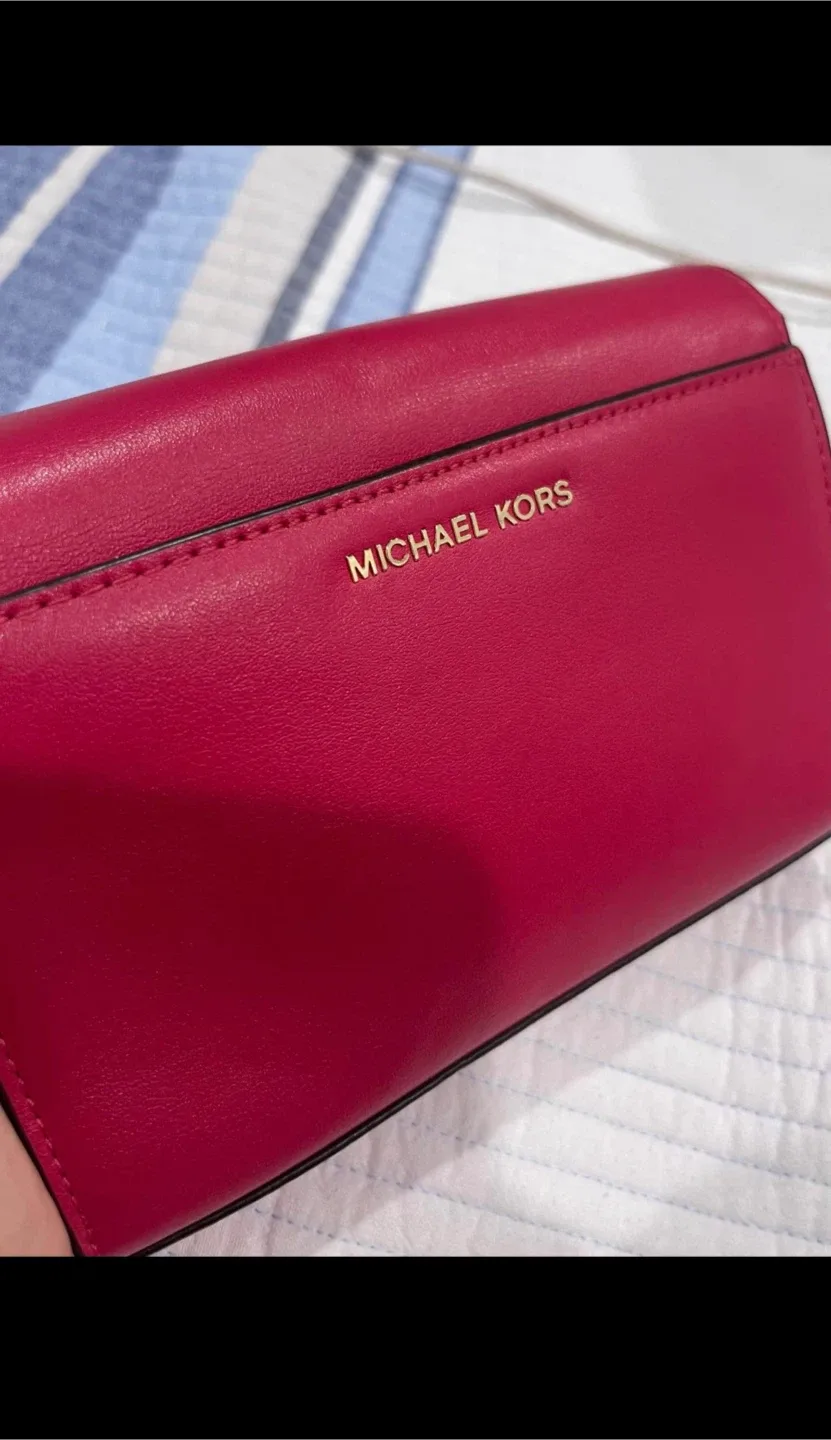 Michael Kors Pink Leather 'LOVE' Crossbody Bag image indicator(6)